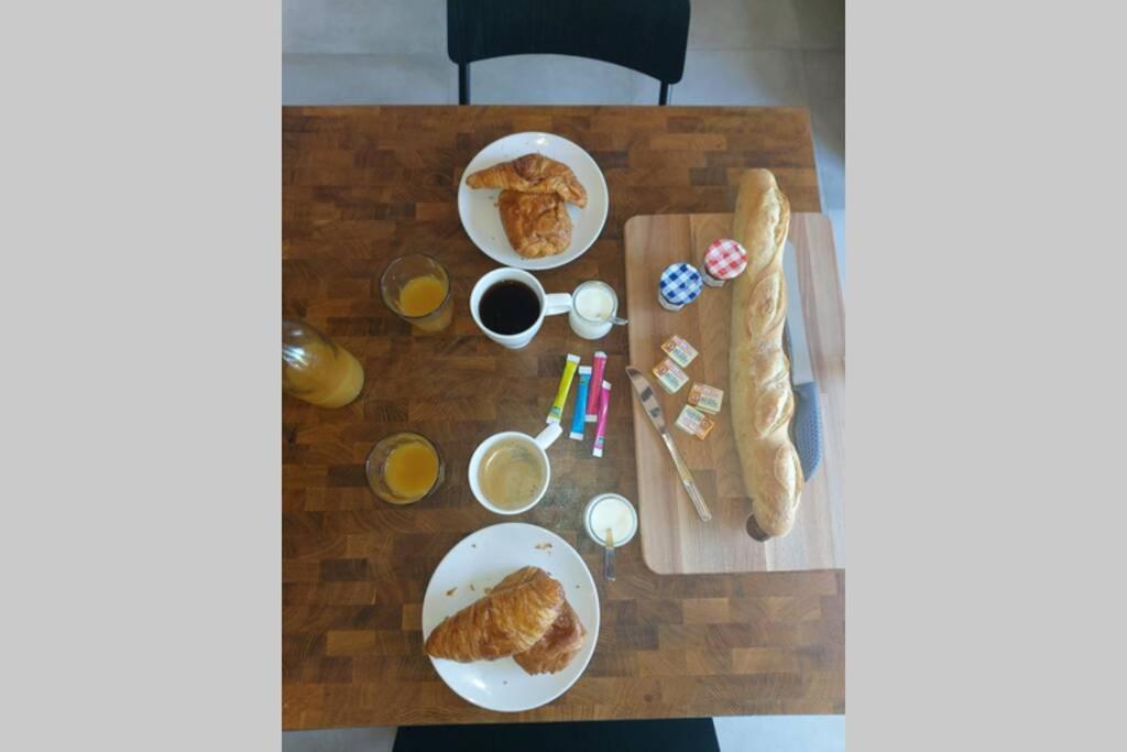 Un Petit Coin De Bali Avec Spa Et Piscine Prives Carpentras Εξωτερικό φωτογραφία